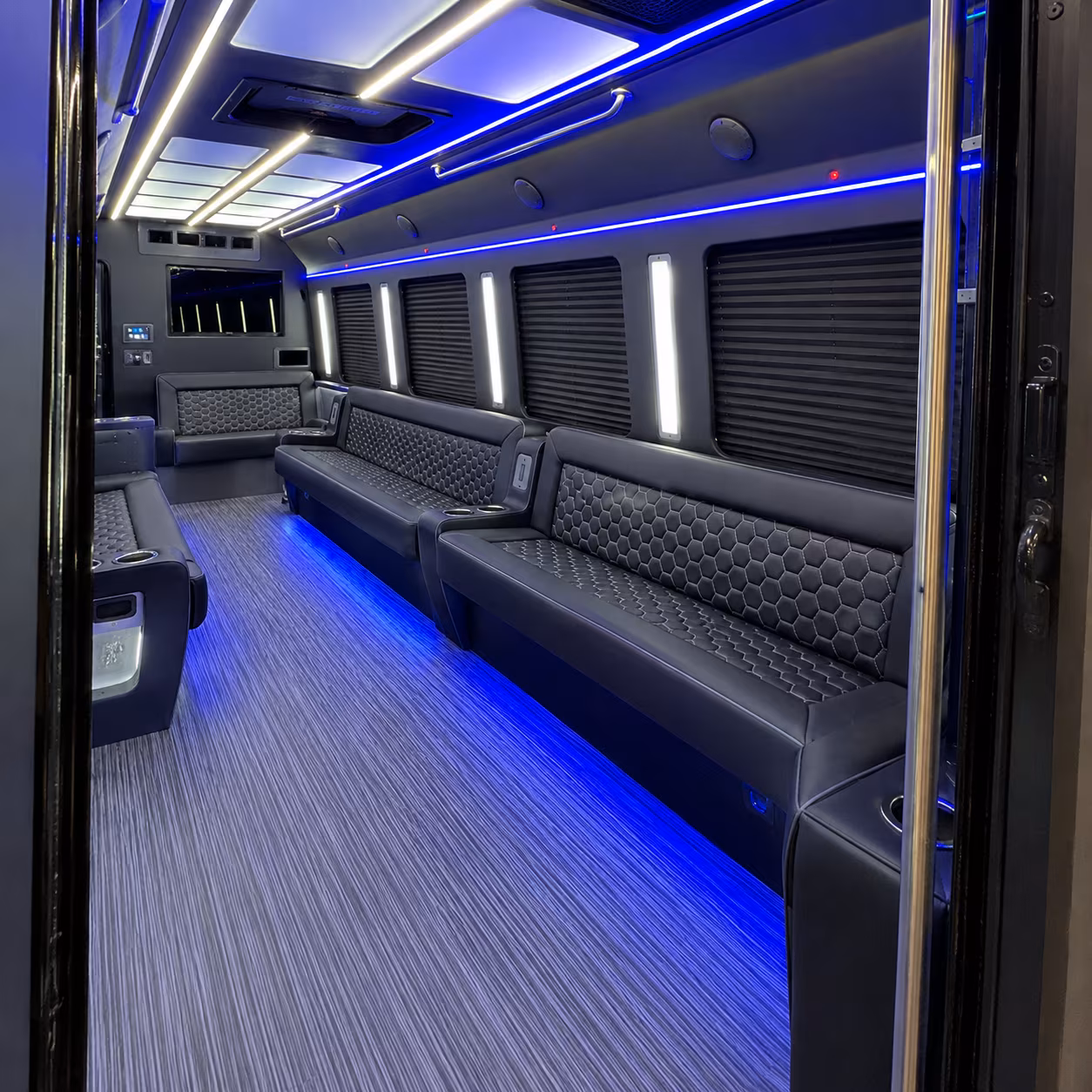 shuttle to newark liberty international airport