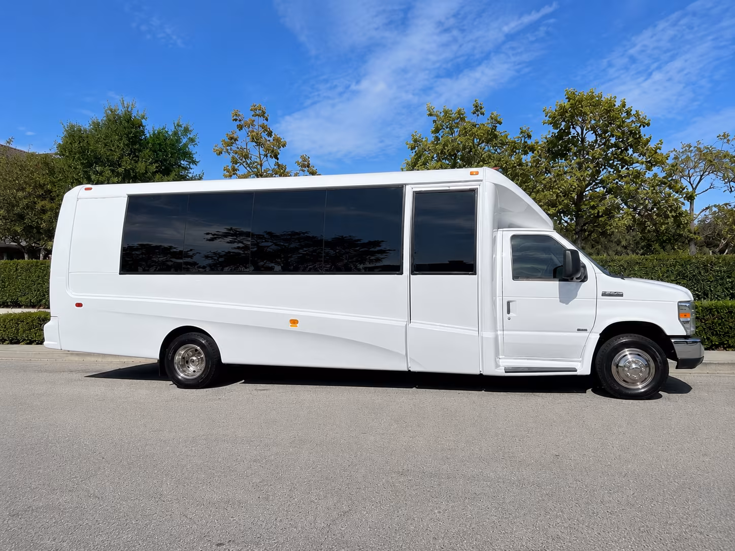 winery tour bus rentals from paterson to pittstown